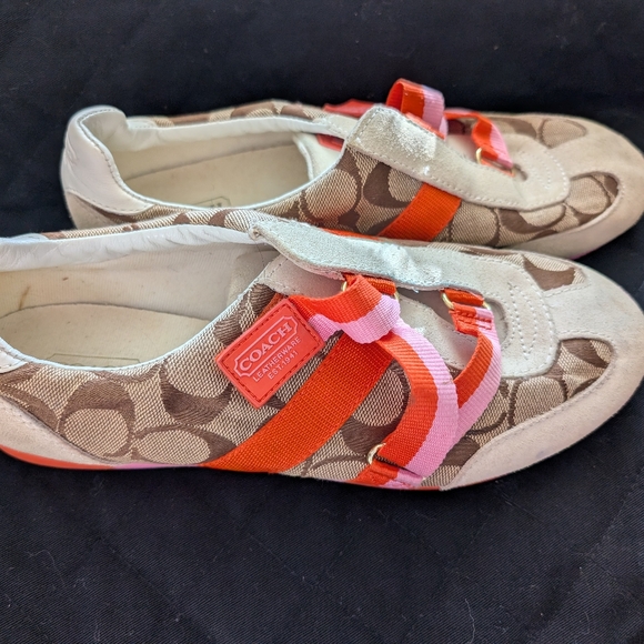 Coach shoes - Picture 2 of 4